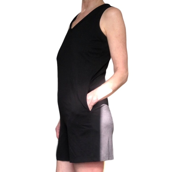 Romper All in One Black V Neck Shorts Jumpsuit size small - Picture 2 of 10